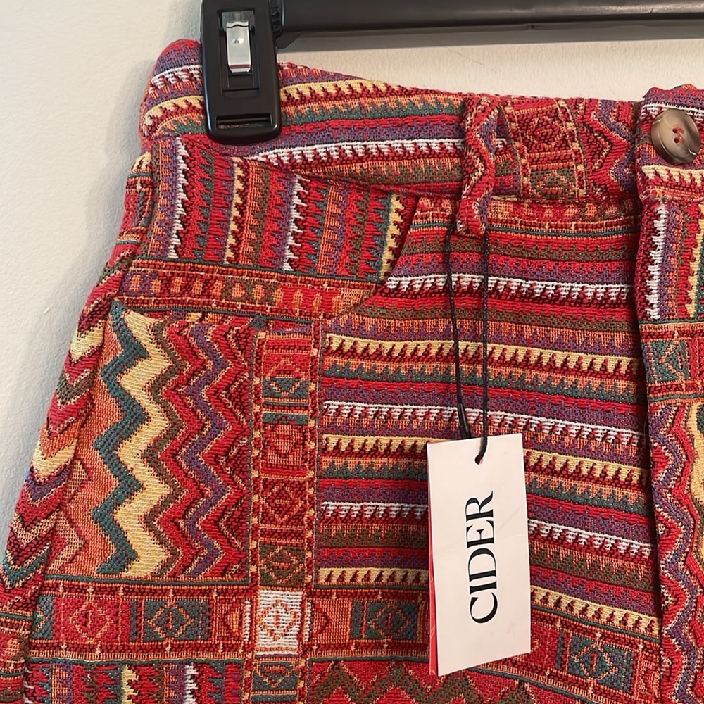 *NWT* CIDER Shorts - Picture 2 of 14